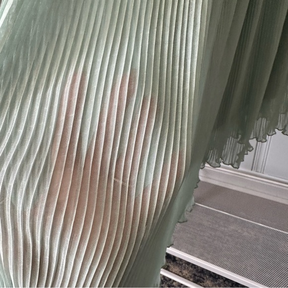 Listicle Pleated Midi Mint Green Skirt - Picture 8 of 10